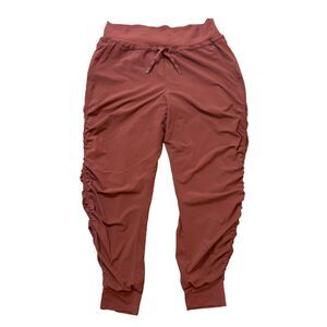 Athleta Altitude Lined Jogger Pant Red Size 6 Gorpcore